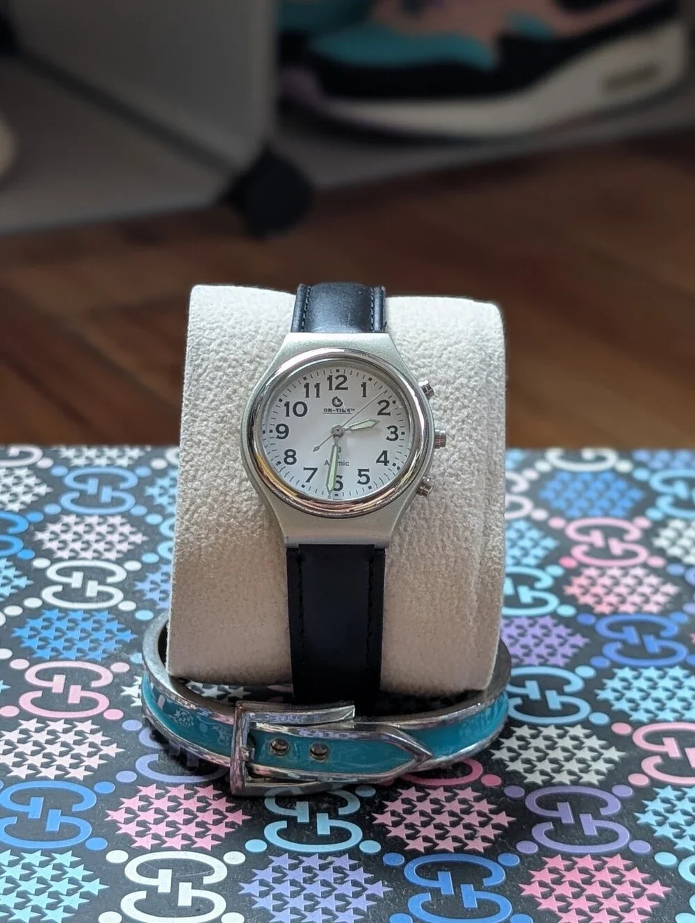 On-Time Vintage Atomic Watch (OS)